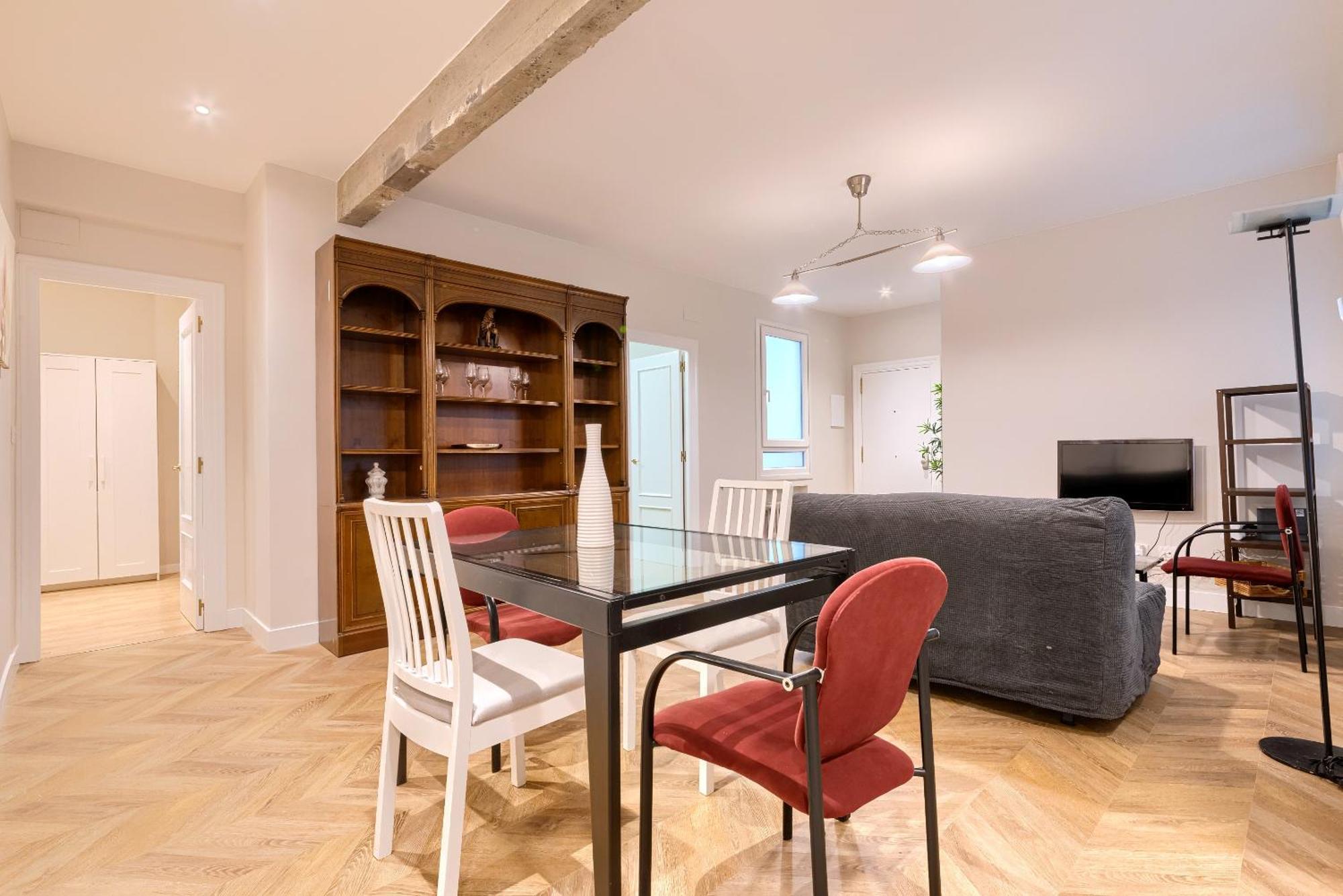 Euskalduna, Vivienda Turistica Moderna Y Renovado Бильбао Экстерьер фото